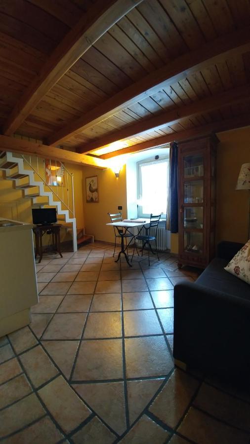 Casa De Giorgis Aparthotel Aosta Exterior photo
